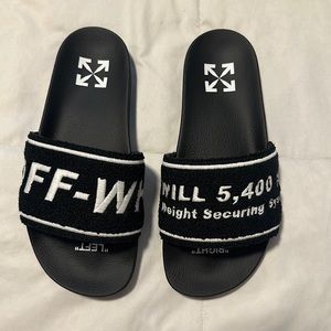 Towel Embroidered Pool Slide Sandal (Men)